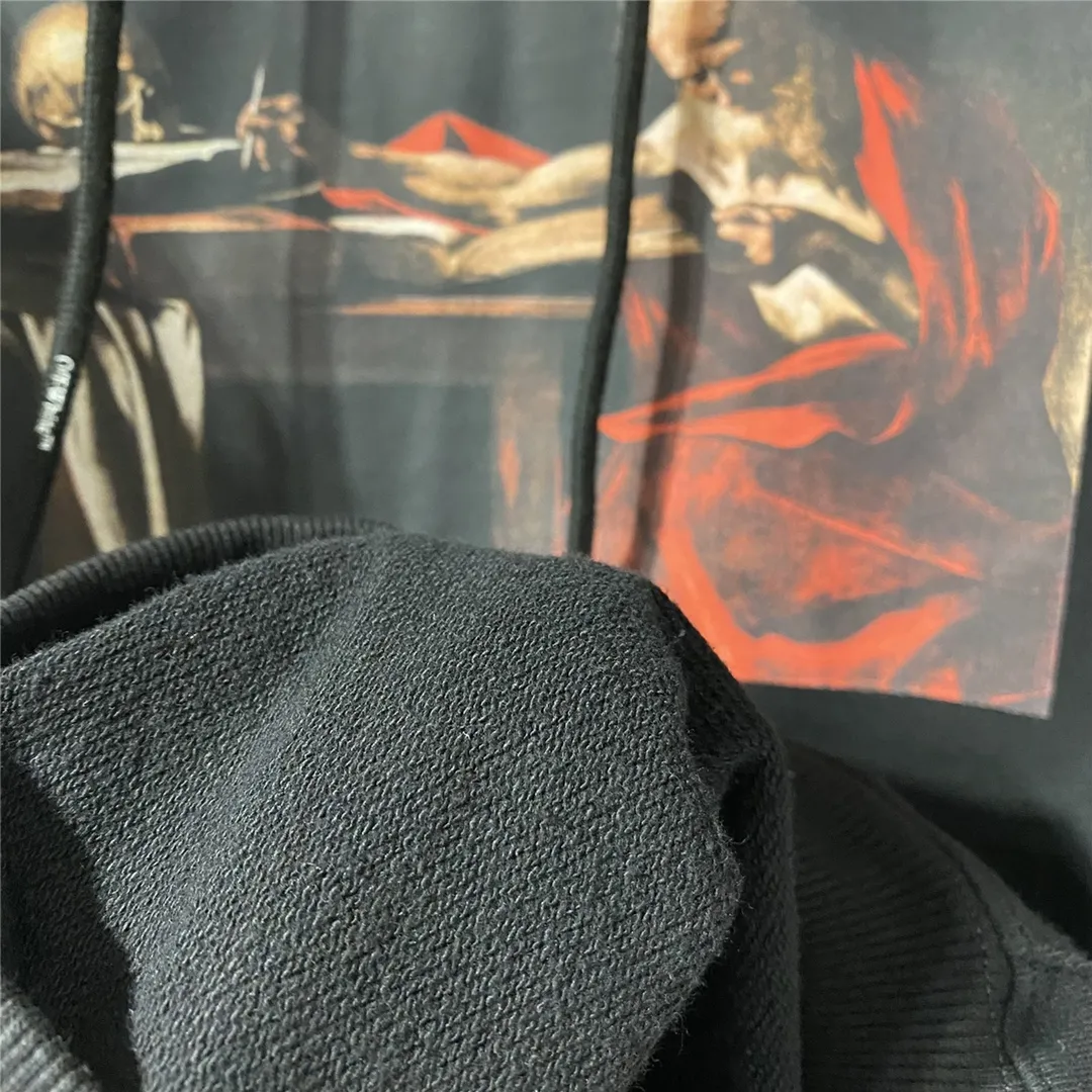 Top tested version OFFWHITE OW Caravaggio Skeleton Old Man Oil Painting for Men and Women Couple Pure Cotton Loose Religious Round Neck Pullover Hoodie Sweatshirt Exclusive version on the market, zp’s sales once hit a new high. Both the front and rear panels are printed using Kornit's digital direct printing process, with 7 colors sprayed and glazed solid film, giving the printing a jelly-like feel. The printing gradient is gentle, the texture is clear, and the color contrast is obvious. The fabric is made of 480g large fish scale pure cotton terry fabric, which is launched in a big way and has full drape. It can be compared with all versions on the market and is synchronized. Brand new 21s collar label, washed, hang tag, all customized. Size chart